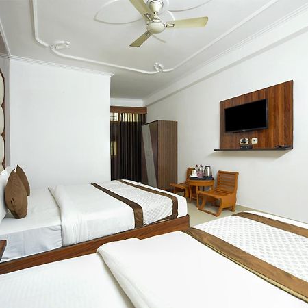 Airport Hotel Kiara - New Delhi Airport Εξωτερικό φωτογραφία