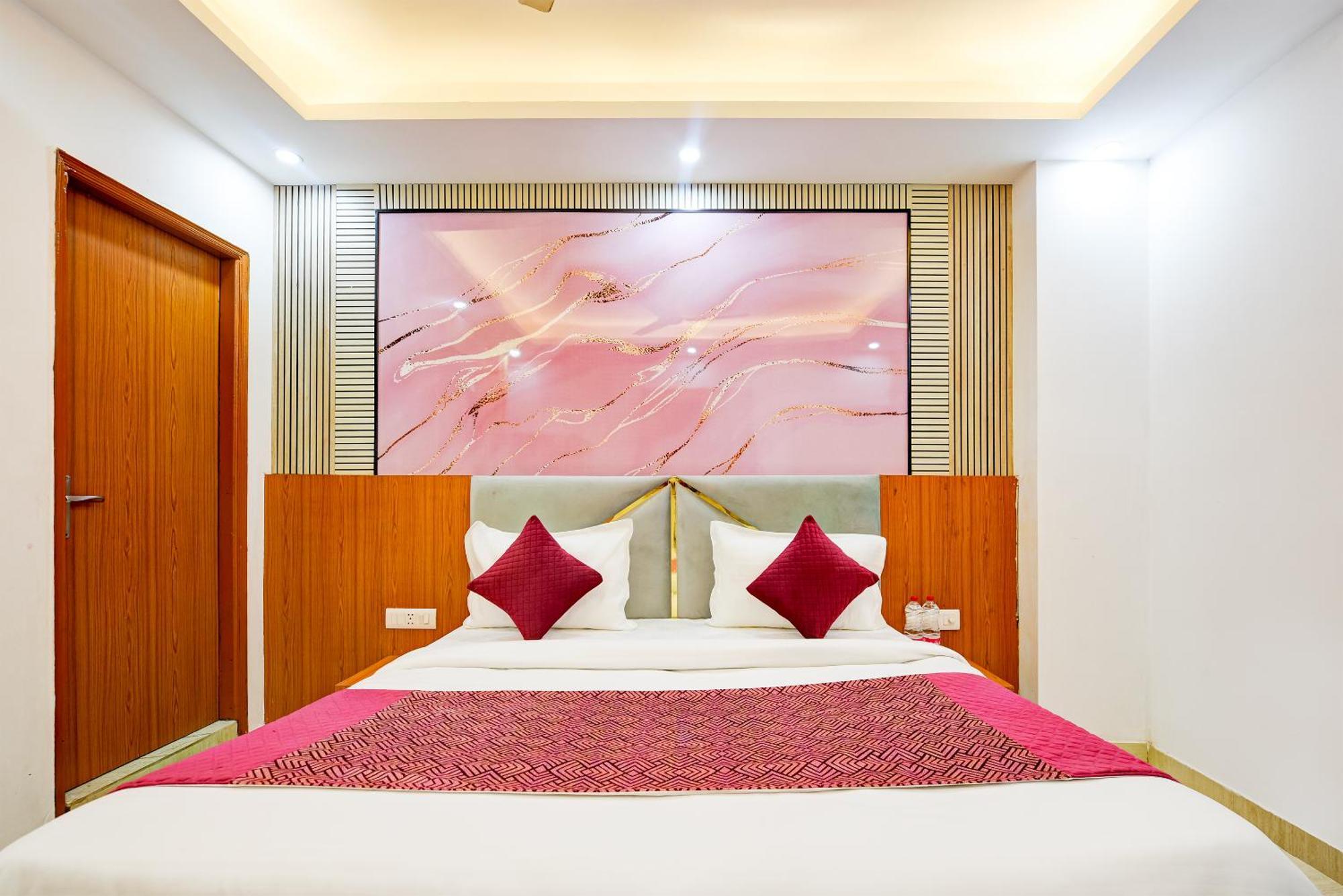 Airport Hotel Kiara - New Delhi Airport Εξωτερικό φωτογραφία