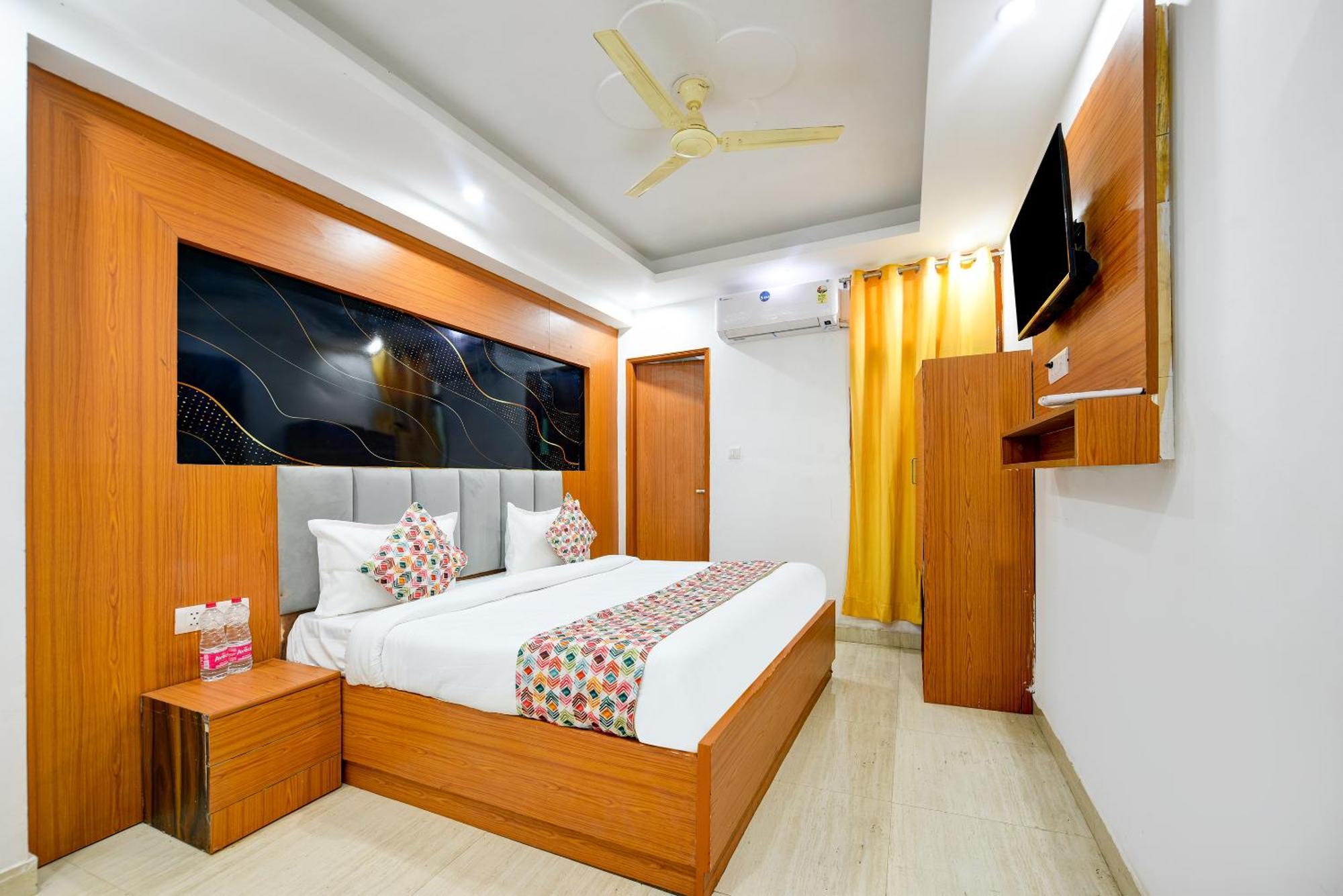 Airport Hotel Kiara - New Delhi Airport Εξωτερικό φωτογραφία