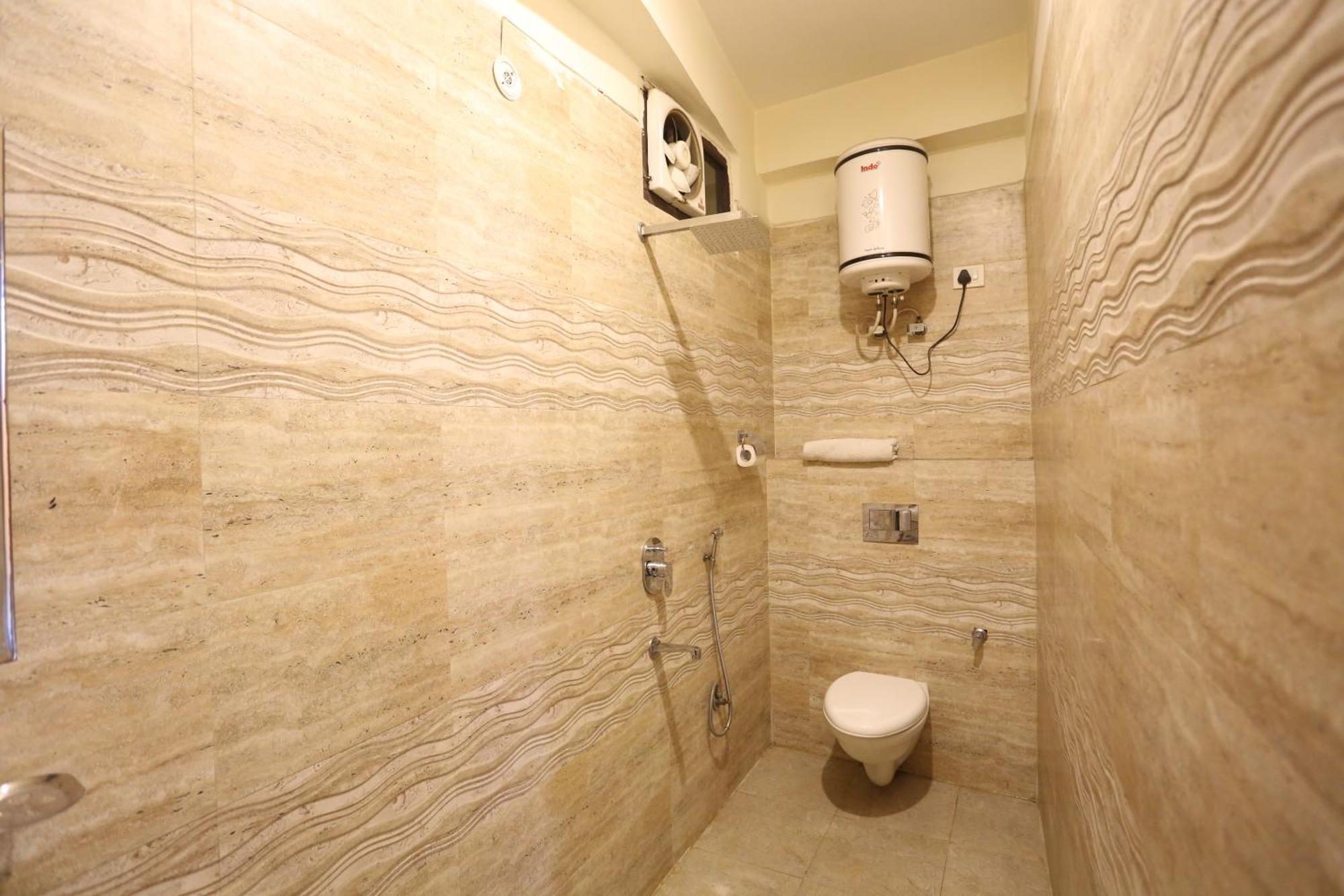 Airport Hotel Kiara - New Delhi Airport Εξωτερικό φωτογραφία
