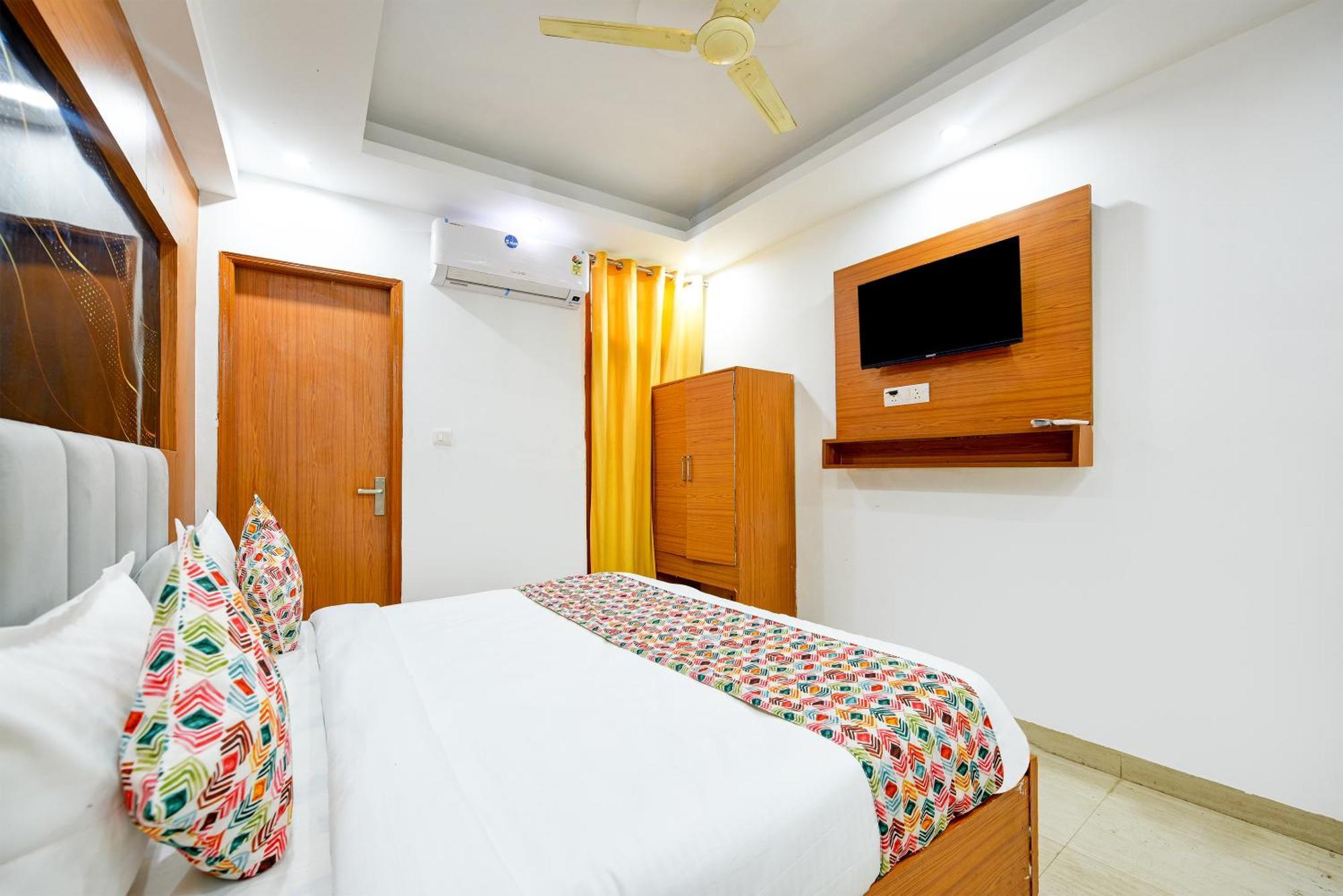 Airport Hotel Kiara - New Delhi Airport Εξωτερικό φωτογραφία