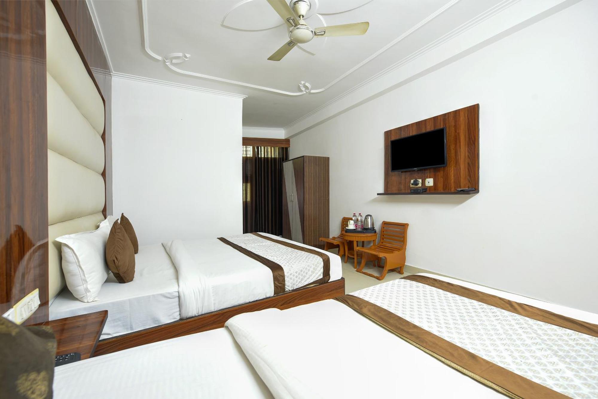 Airport Hotel Kiara - New Delhi Airport Εξωτερικό φωτογραφία