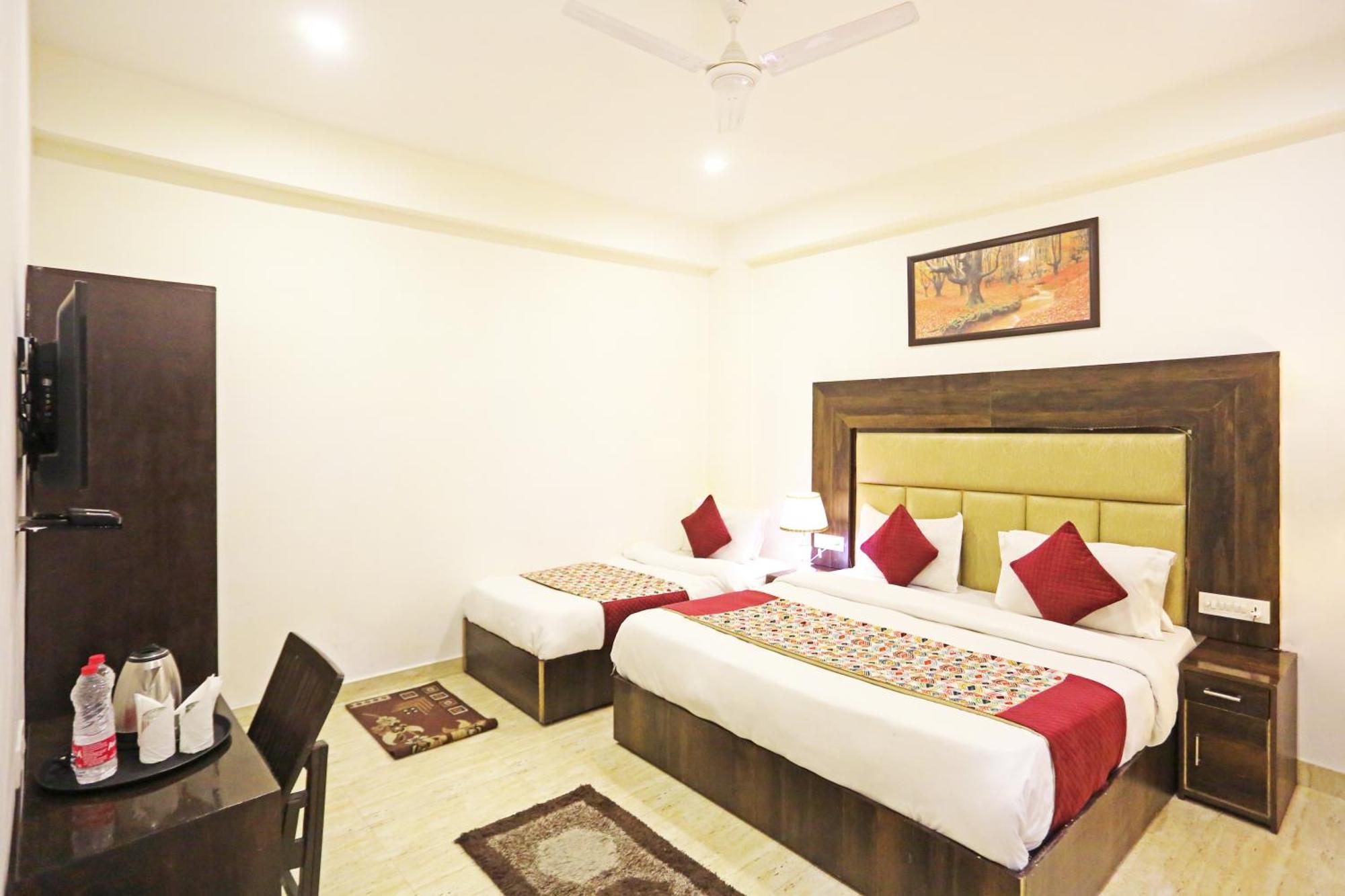 Airport Hotel Kiara - New Delhi Airport Εξωτερικό φωτογραφία