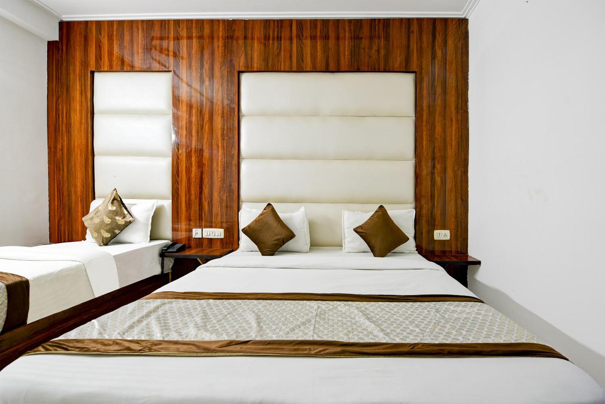 Airport Hotel Kiara - New Delhi Airport Εξωτερικό φωτογραφία