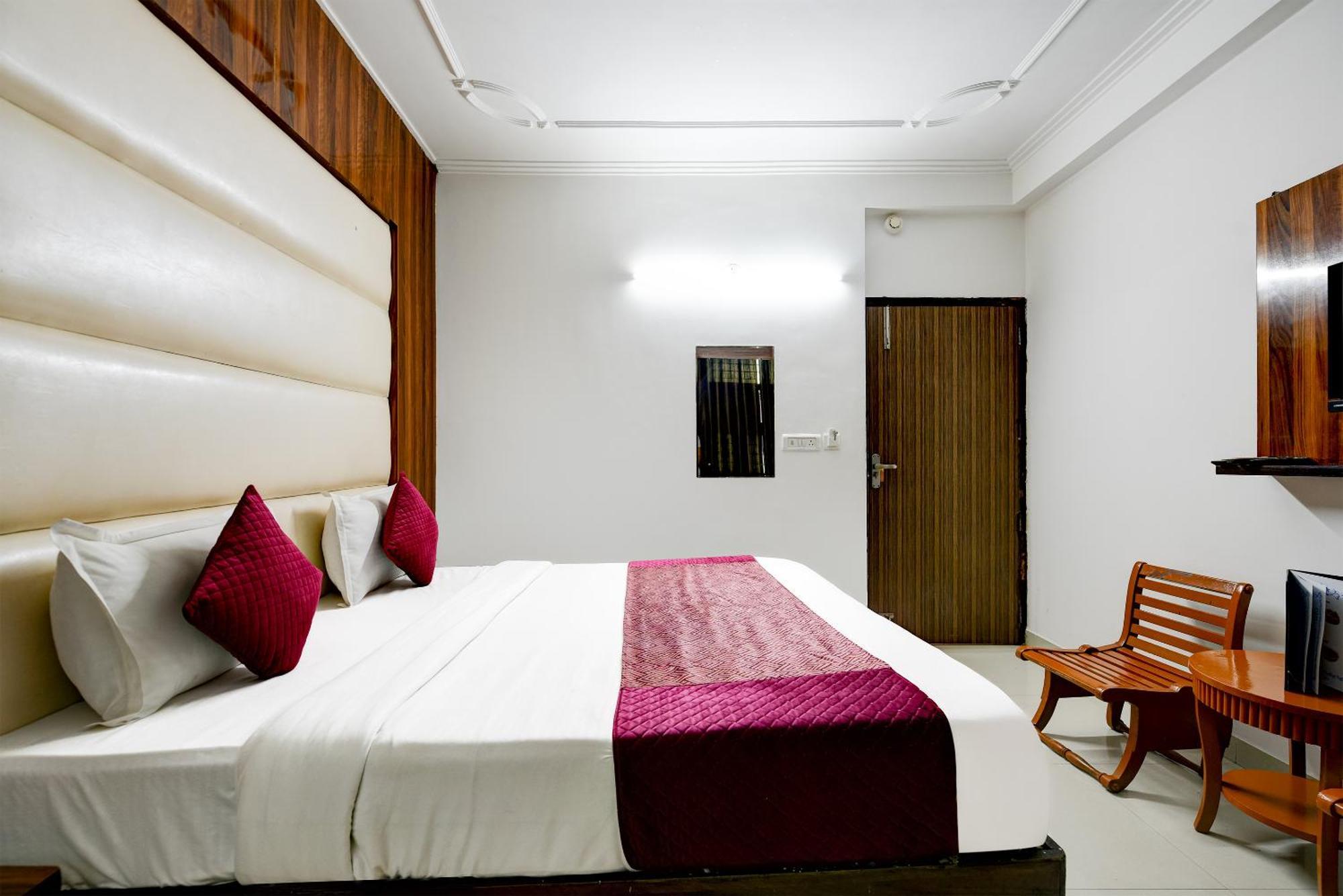 Airport Hotel Kiara - New Delhi Airport Εξωτερικό φωτογραφία