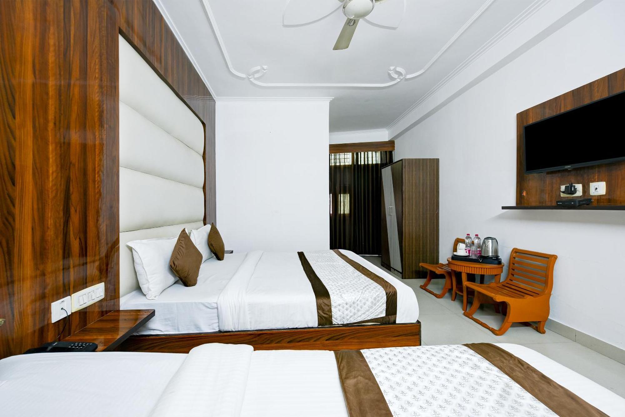 Airport Hotel Kiara - New Delhi Airport Εξωτερικό φωτογραφία