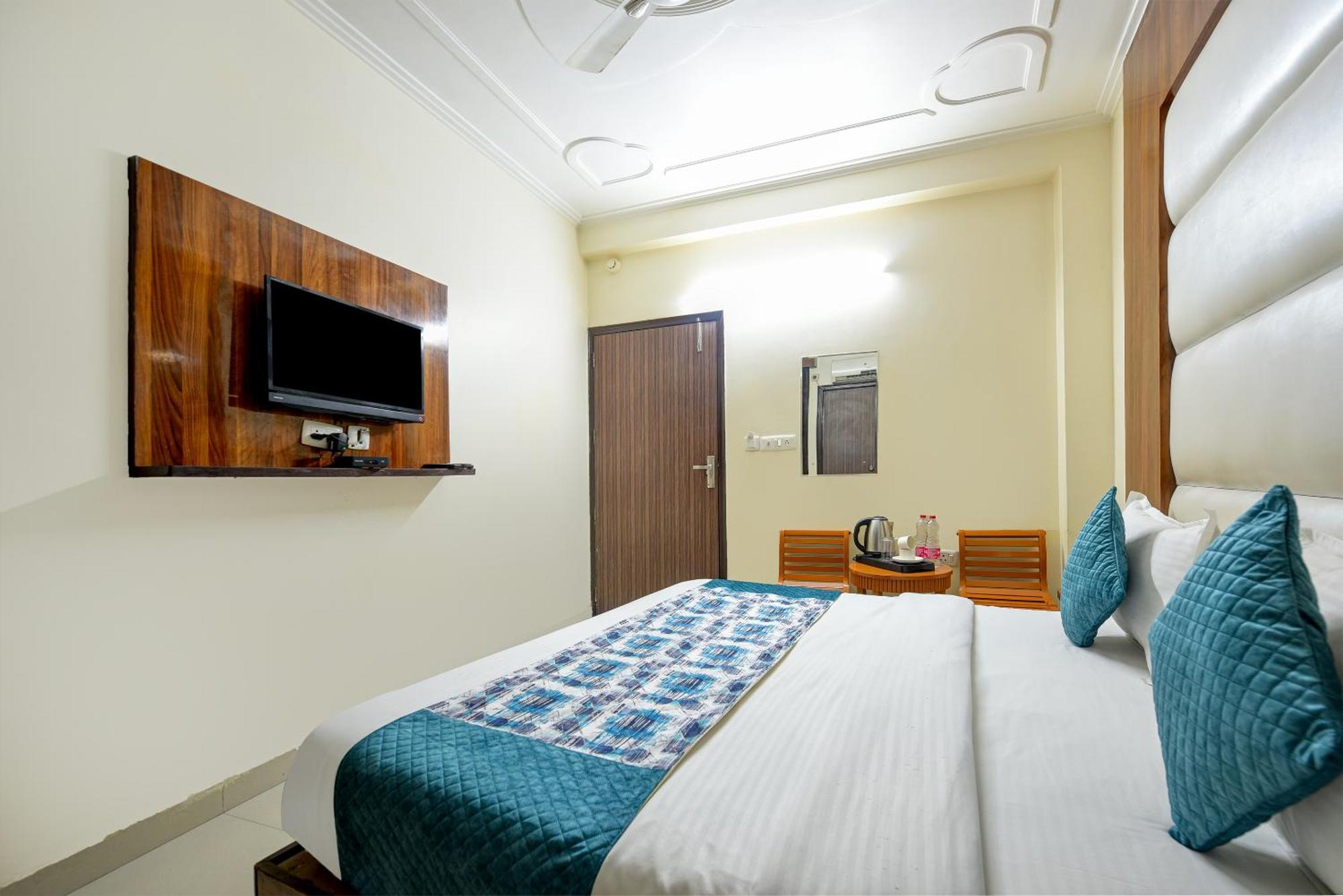 Airport Hotel Kiara - New Delhi Airport Εξωτερικό φωτογραφία