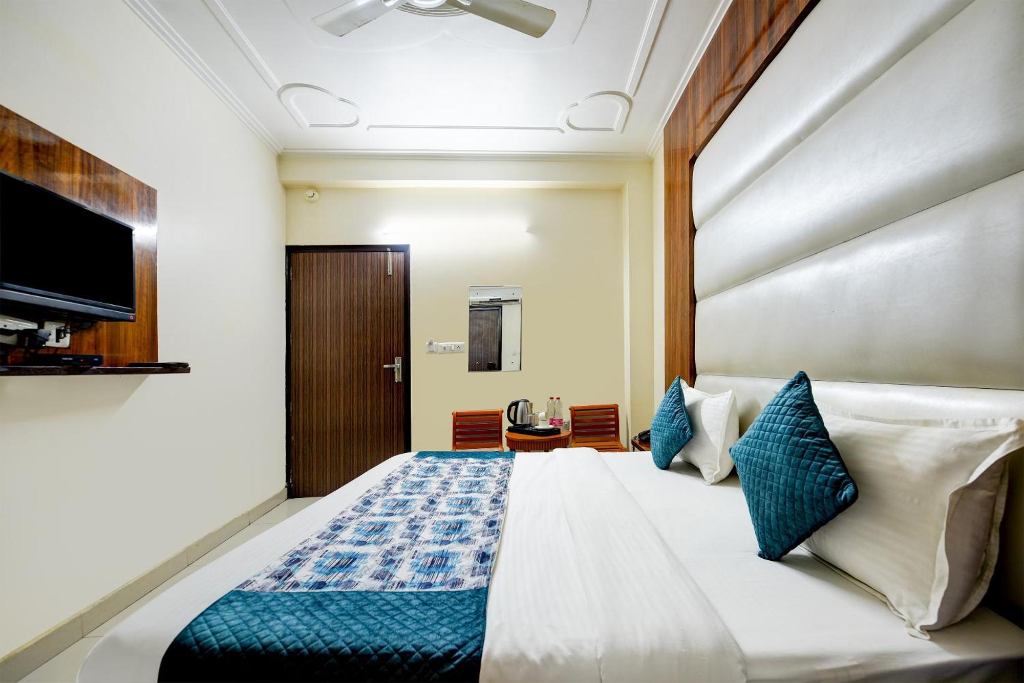 Airport Hotel Kiara - New Delhi Airport Εξωτερικό φωτογραφία